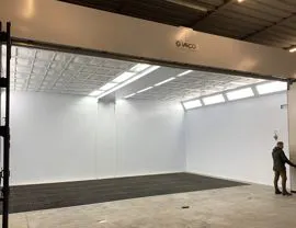 Vista interna cabina forno pressurizzata con apertura totale frontale