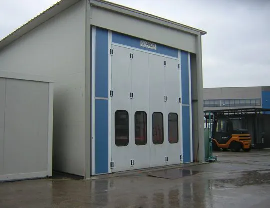 Painting oven booths for exteriors complete with special canopy