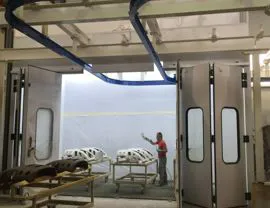 Cabina forno pressurizzata con apertura totale frontale e binari per ingresso bilancelle