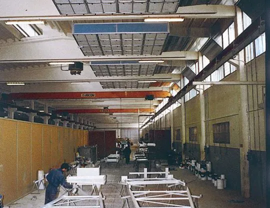 N.4 In-line painting grid floors with dry filtering system and N. 4 air reintegration plenum