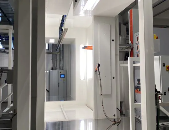Cabina di verniciatura a polvere automatica